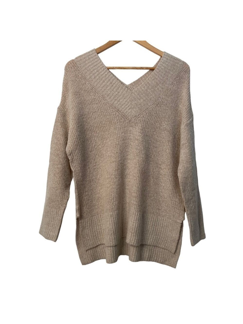 Guilty knit sweater beige V neckline/ back delicate sleeves size small